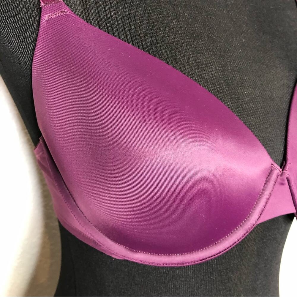 PINK Victoria's Secret purple wear everywhere T-shirt padded underwire bra 34D - Picture 3 of 14